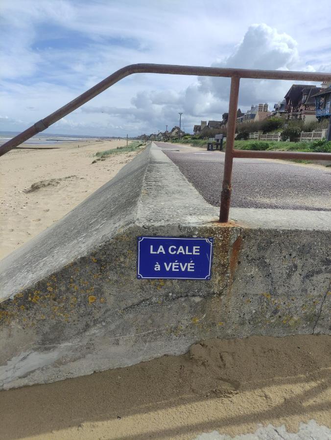 Studio Les Jardins De La Breche Hermanville-sur-Mer Exteriör bild